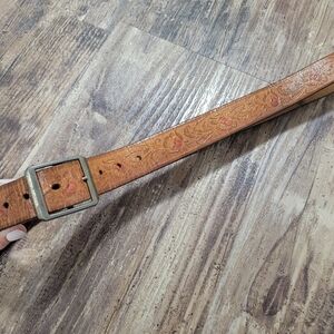 handmade Made In USA Leather Embossed Womens Belt Size Medium 34 35